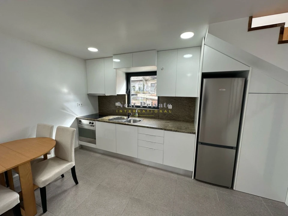 Apartamento T2 para Arrendamento em Campanhã Foto 5