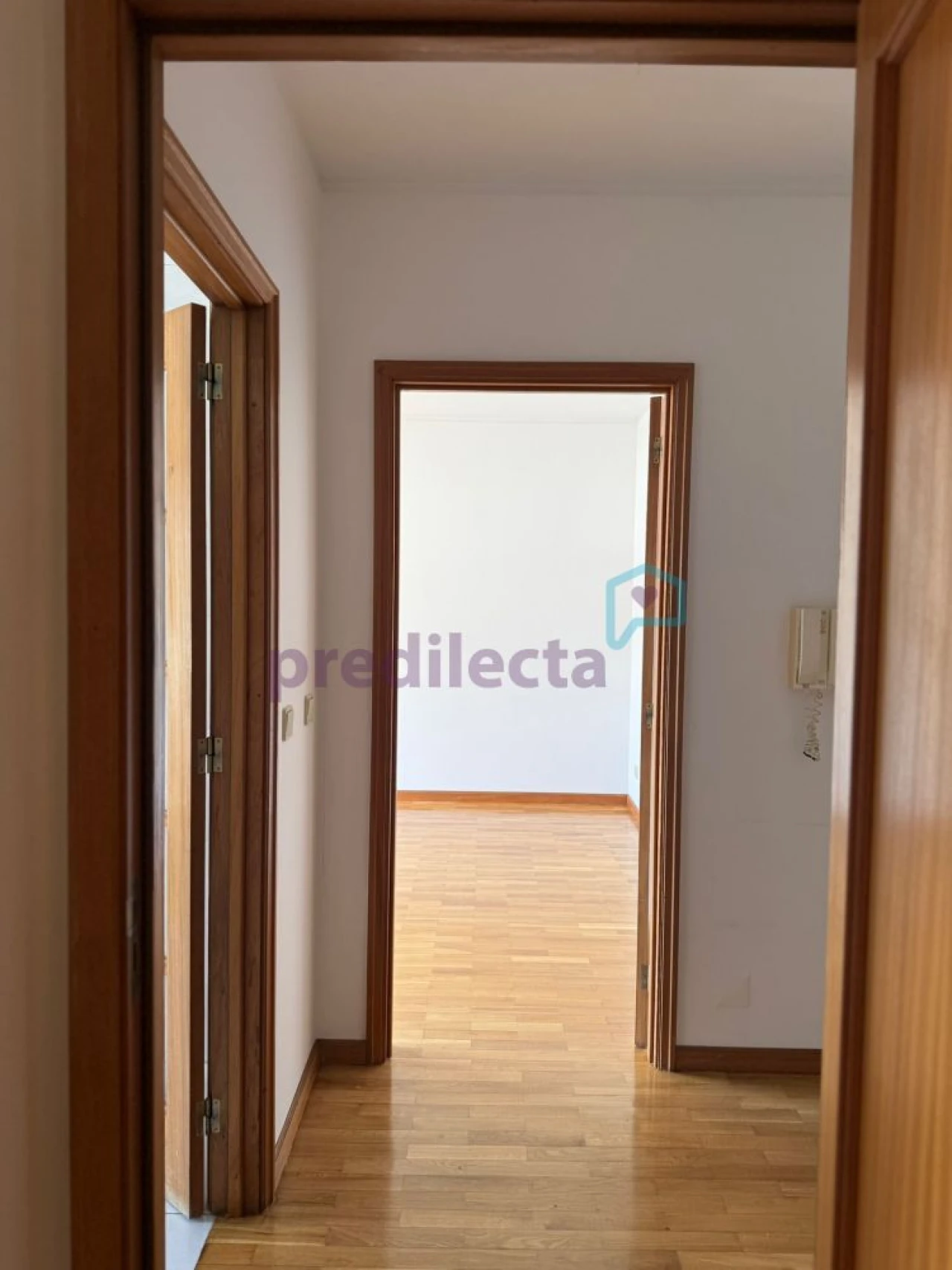 Apartamento T1 para Arrendamento em Paranhos Foto 14