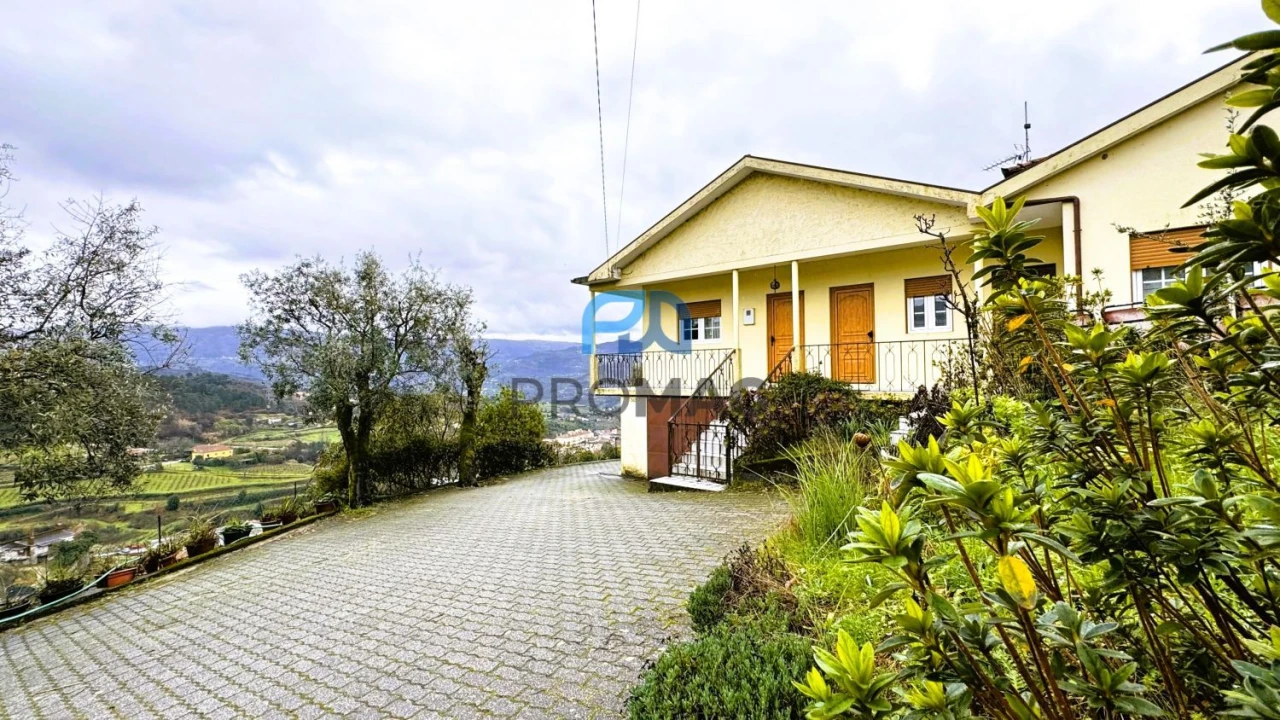 Quinta T4 para Venda em Santa Marinha do Zezere Foto 9