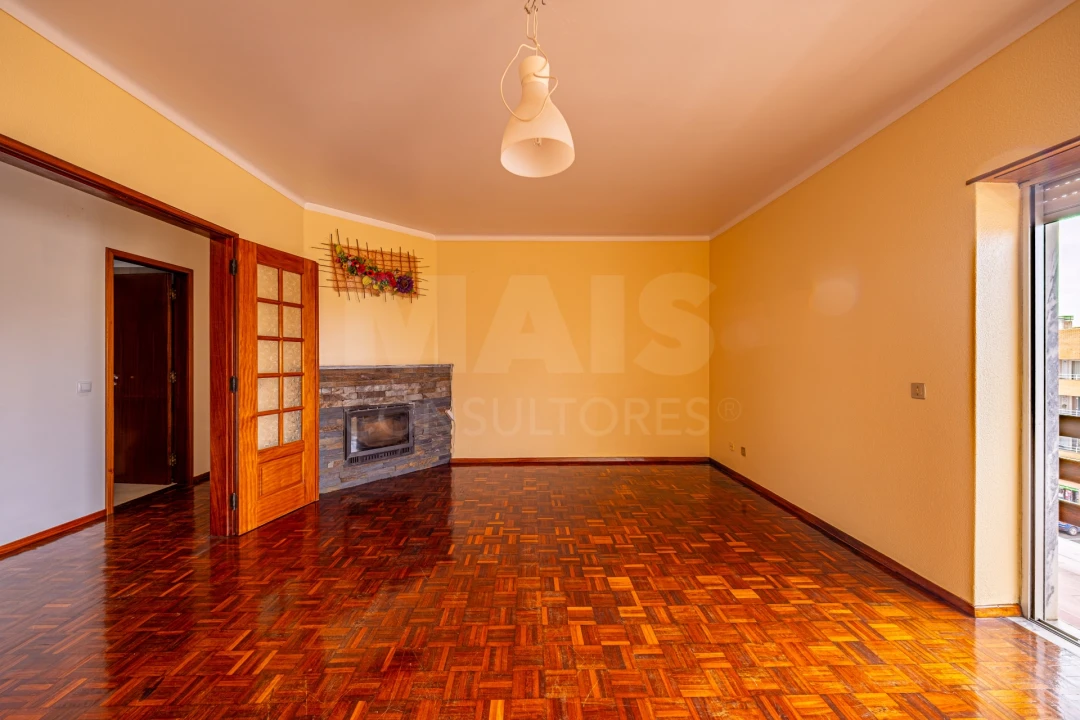 Apartamento T3 para Venda em Caldas da Rainha - Santo Onofre e Serra do Bouro Foto 3