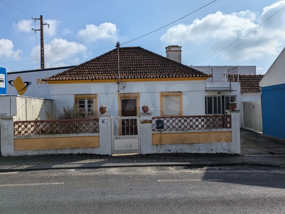 Moradia T2 para Venda em Ribamar Foto 1