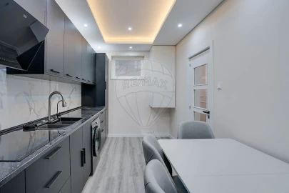 Apartamento T2 para Venda em Arroios