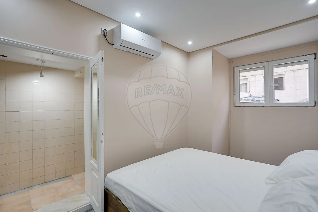 Apartamento T2 para Venda em Arroios Foto 16