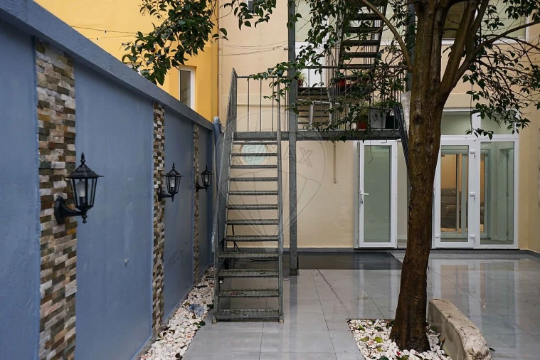Apartamento T2 para Venda em Arroios Foto 33