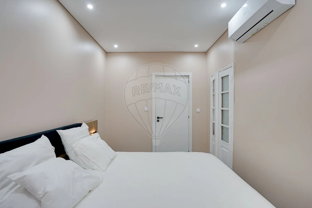 Apartamento T2 para Venda em Arroios Foto 15