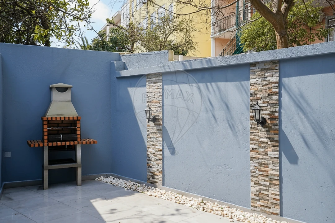 Apartamento T2 para Venda em Arroios Foto 31