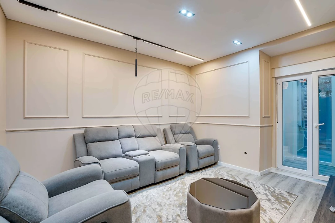 Apartamento T2 para Venda em Arroios Foto 6