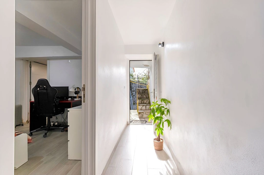 Moradia T2 para Venda em Santa Maria, São Pedro e Matacães Foto 10