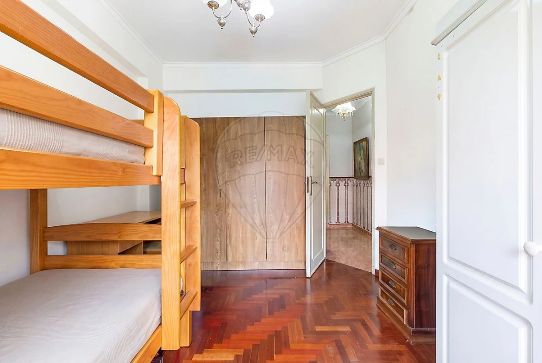 Apartamento T2 para Venda em Odivelas Foto 10