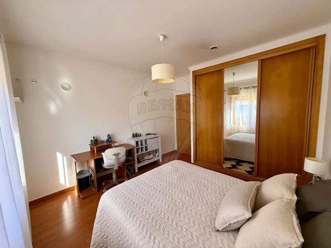 Moradia T5 para Venda em Algueirão-Mem Martins Foto 17