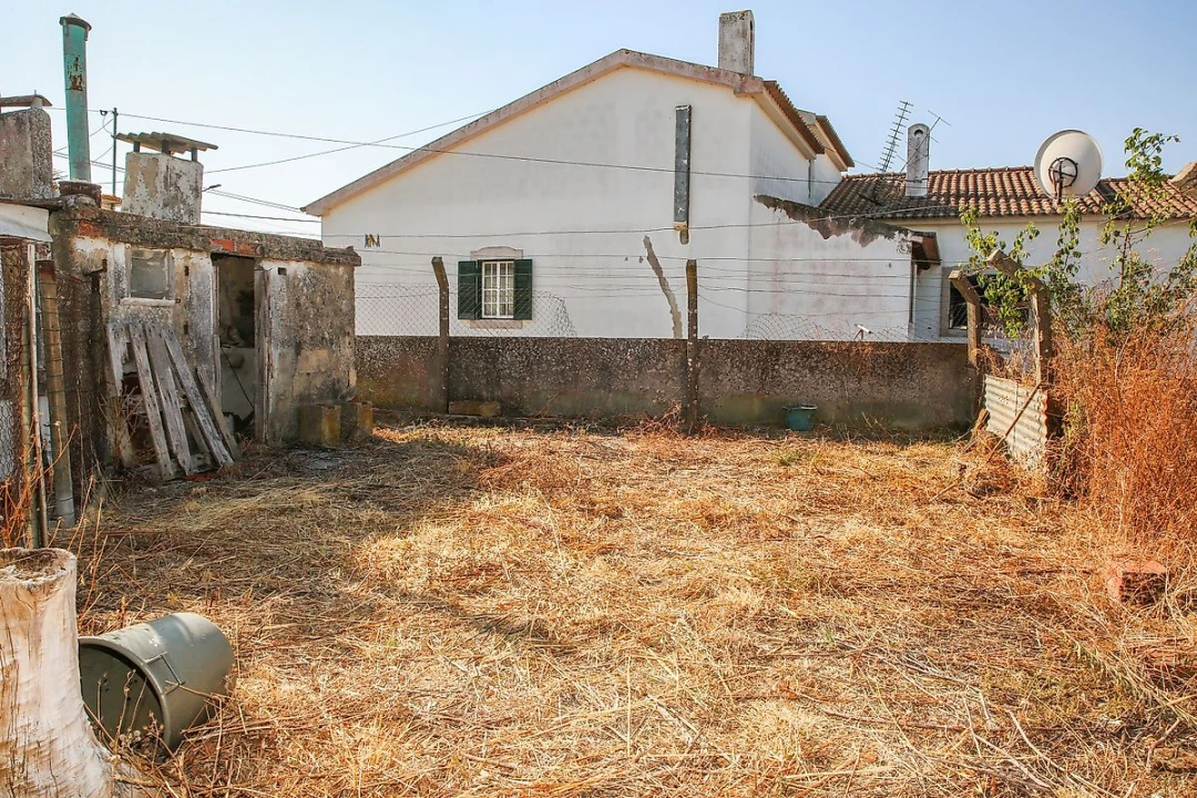 Moradia T3 para Venda em Arruda dos Vinhos Foto 29