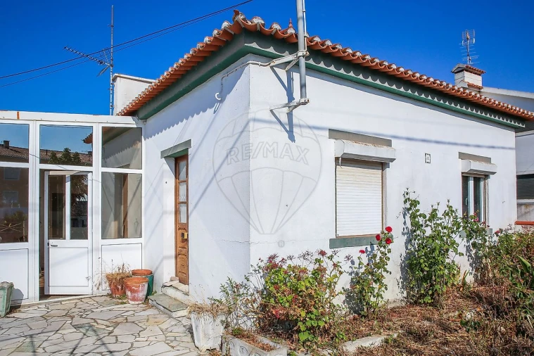 Moradia T3 para Venda em Arruda dos Vinhos Foto 17