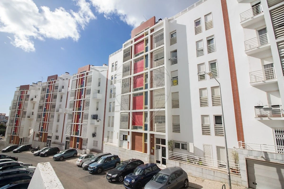 Apartamento T2 para Venda em Alcabideche Foto 14