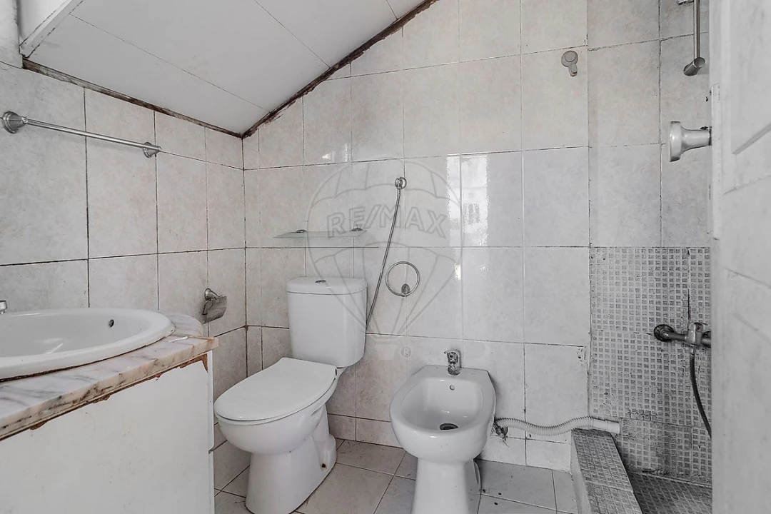 Moradia T4 para Venda em Moreira Foto 29