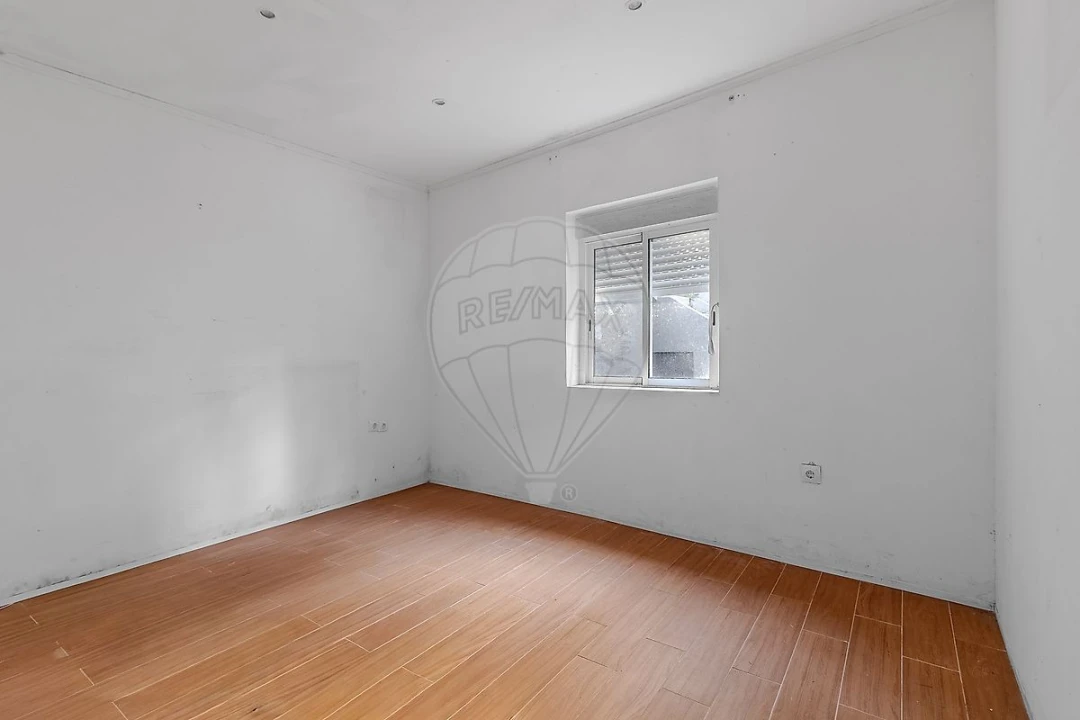 Moradia T4 para Venda em Moreira Foto 11