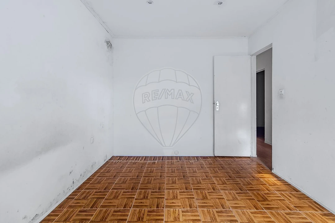 Moradia T4 para Venda em Moreira Foto 6