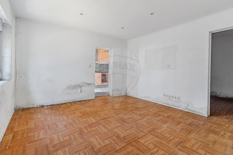 Moradia T4 para Venda em Moreira Foto 20