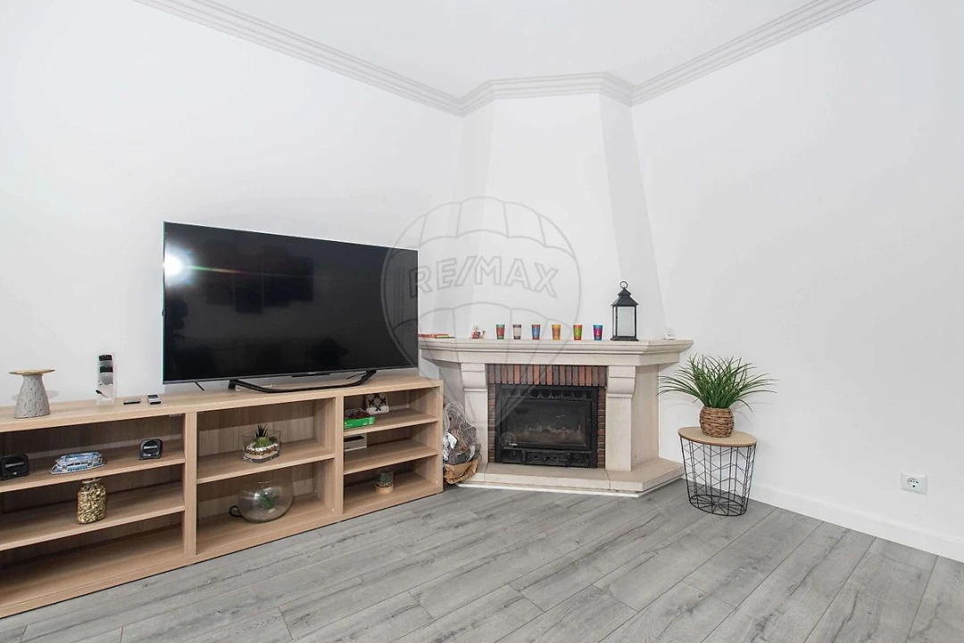 Apartamento T2 para Arrendamento em Póvoa de Santa Iria e Forte da Casa Foto 4