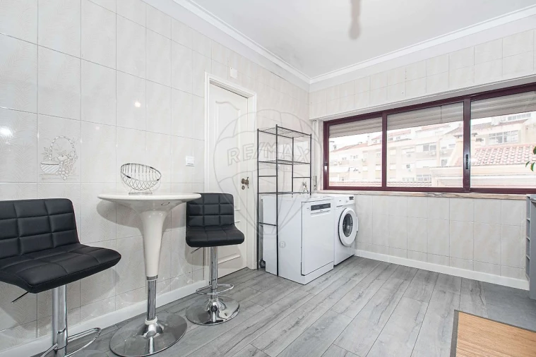 Apartamento T2 para Arrendamento em Póvoa de Santa Iria e Forte da Casa Foto 15