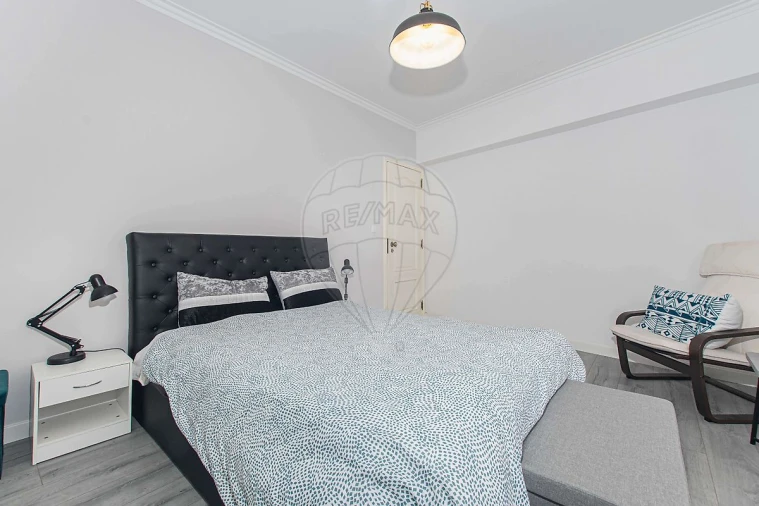 Apartamento T2 para Arrendamento em Póvoa de Santa Iria e Forte da Casa Foto 9