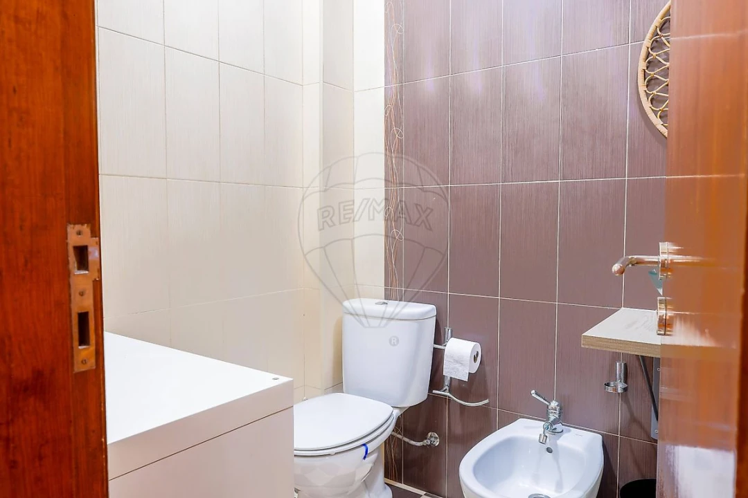 Moradia T3 para Venda em Azambuja Foto 16