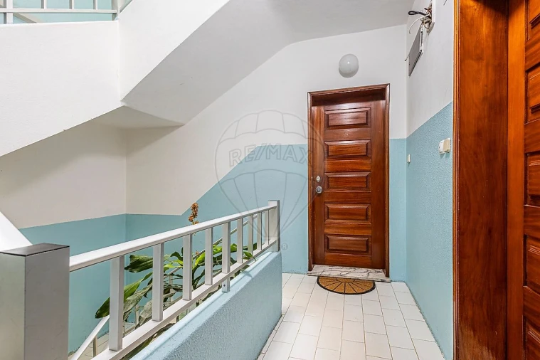 Apartamento T2 para Venda em Cartaxo e Vale da Pinta Foto 1