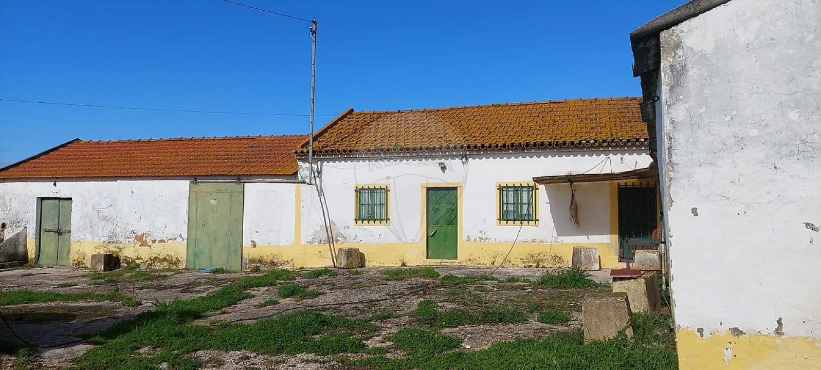 Moradia T3 para Venda em Aveiras de Cima Foto 1