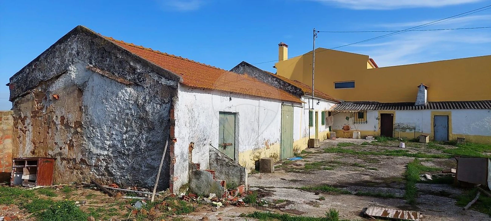 Moradia T3 para Venda em Aveiras de Cima Foto 3