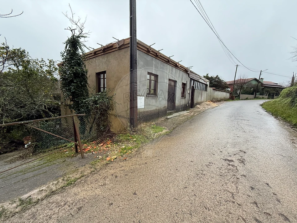 Moradia T6 para Venda em Belazaima do Chão, Castanheira do Vouga e Agadão Foto 4