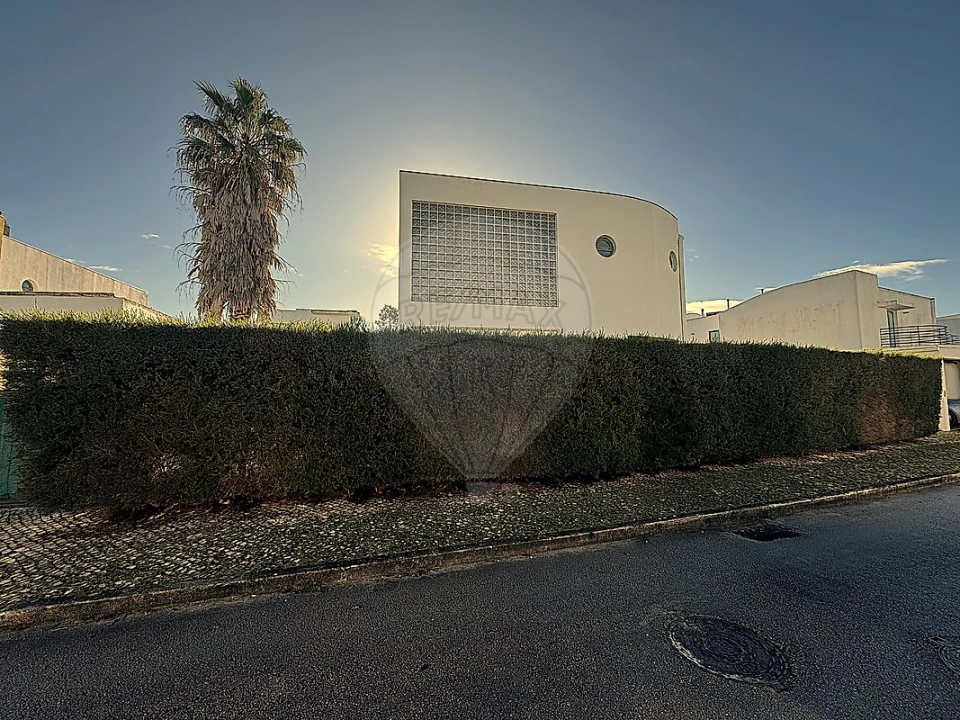 Moradia T4 para Arrendamento em Quinta do Anjo Foto 7