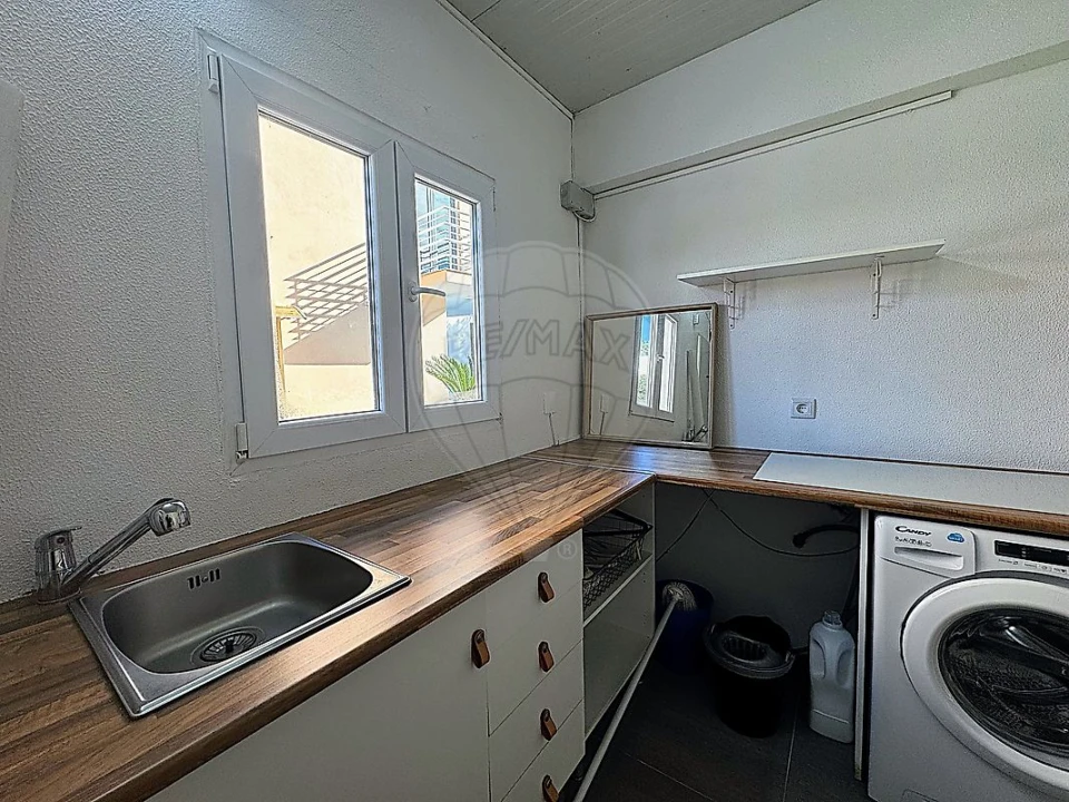 Moradia T4 para Arrendamento em Quinta do Anjo Foto 8