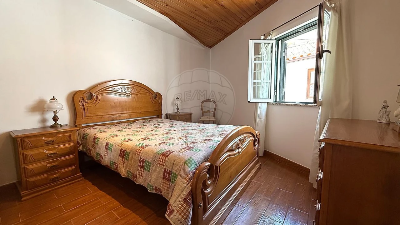 Moradia T3 para Venda em Cadafaz e Colmeal Foto 15