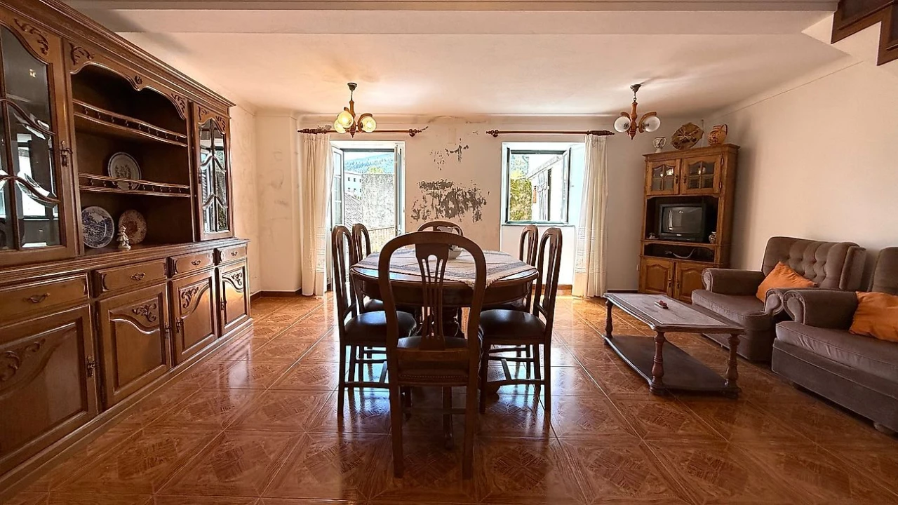 Moradia T3 para Venda em Cadafaz e Colmeal Foto 10