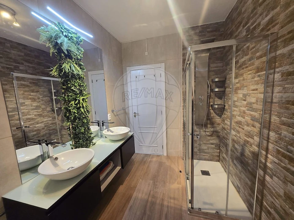 Apartamento T3 para Venda em Pedrouços Foto 22