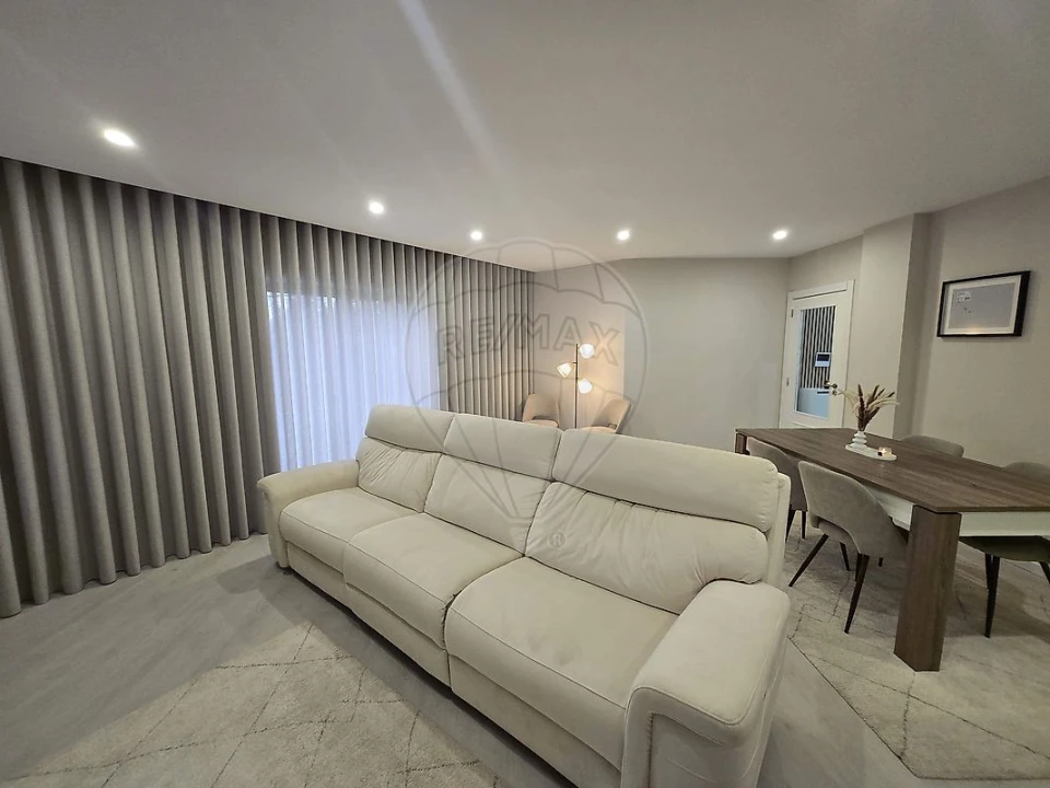 Apartamento T3 para Venda em Pedrouços Foto 7