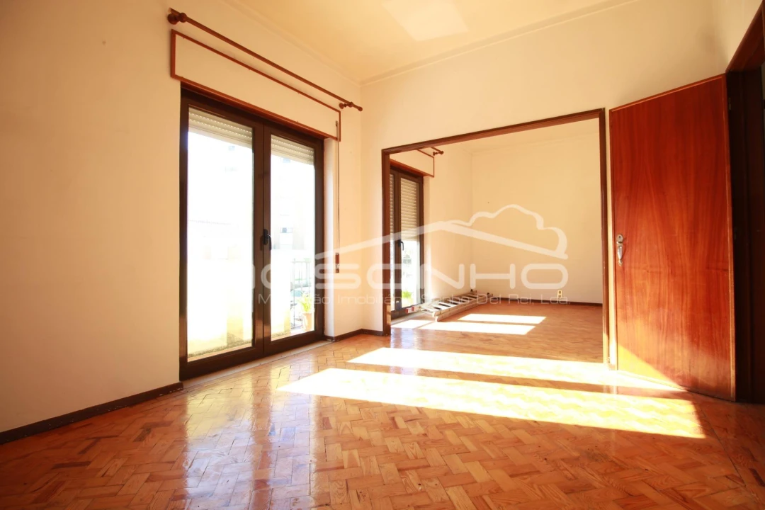 Prédio para Venda em Marinha Grande Foto 20