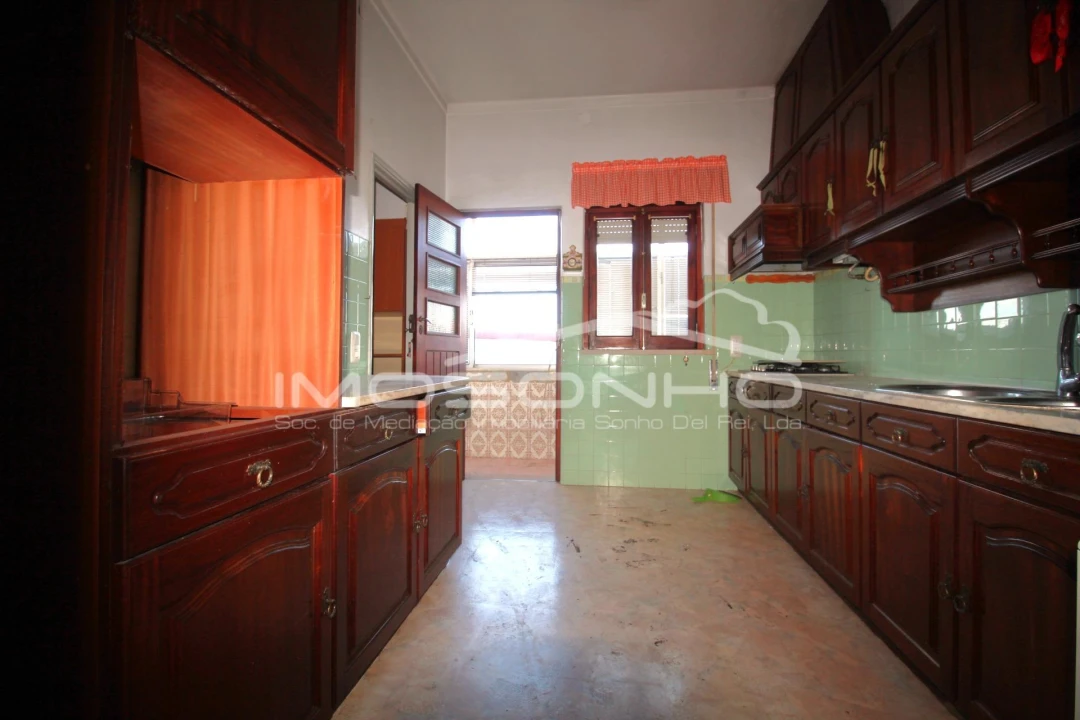 Prédio para Venda em Marinha Grande Foto 22