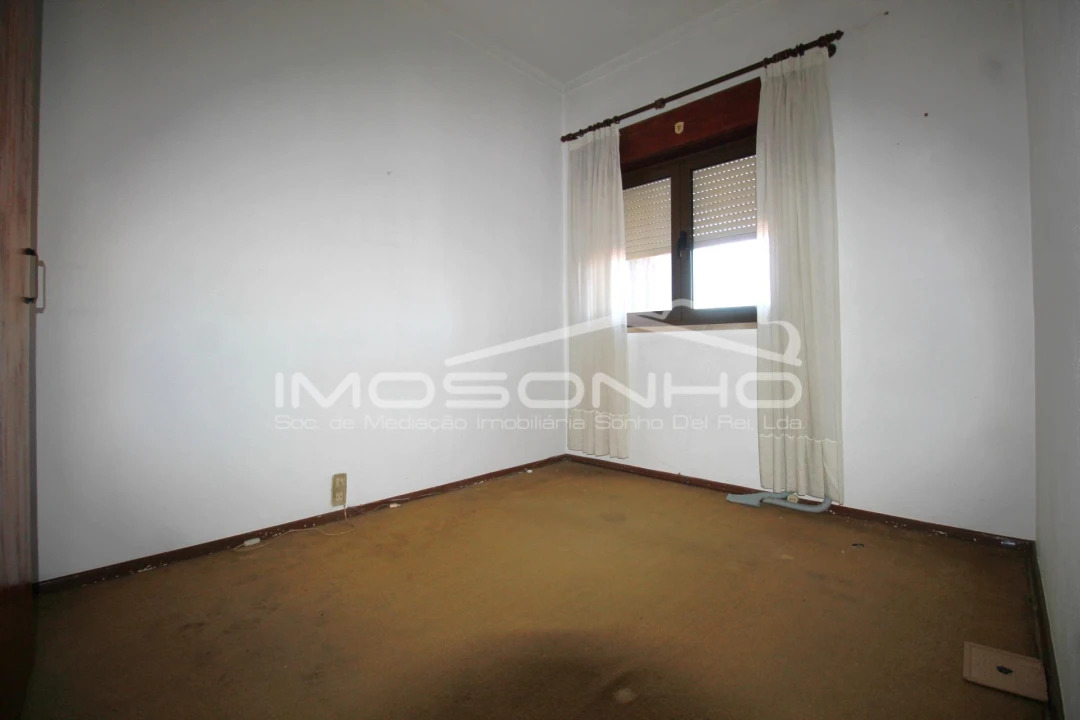 Prédio para Venda em Marinha Grande Foto 29