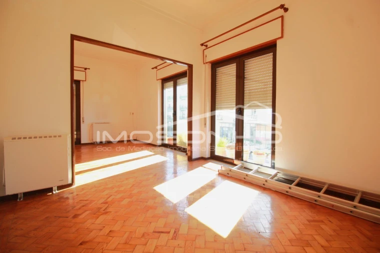 Prédio para Venda em Marinha Grande Foto 21