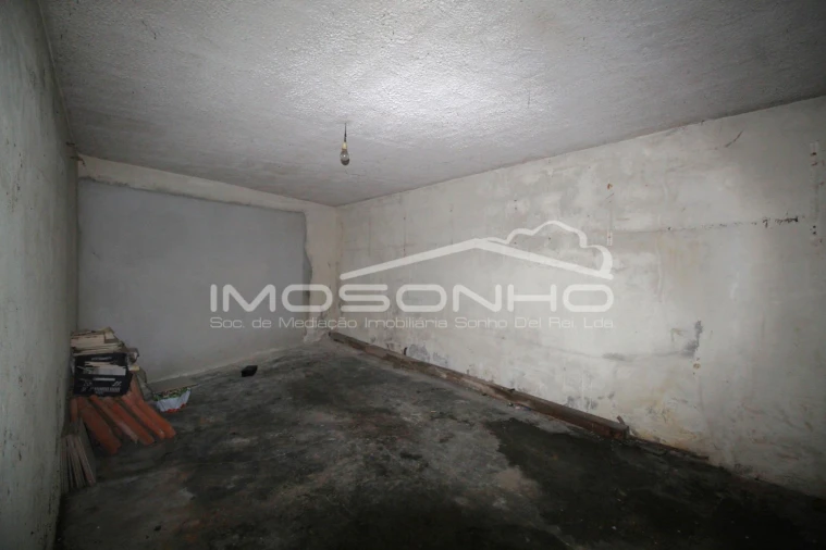 Prédio para Venda em Marinha Grande Foto 31