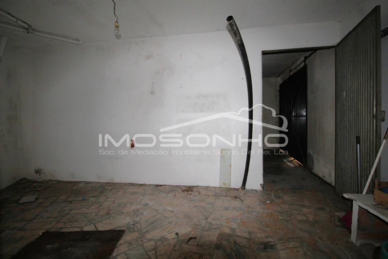 Prédio para Venda em Marinha Grande Foto 7