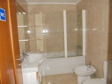 Apartamento T2 para Venda em Agualva e Mira-Sintra