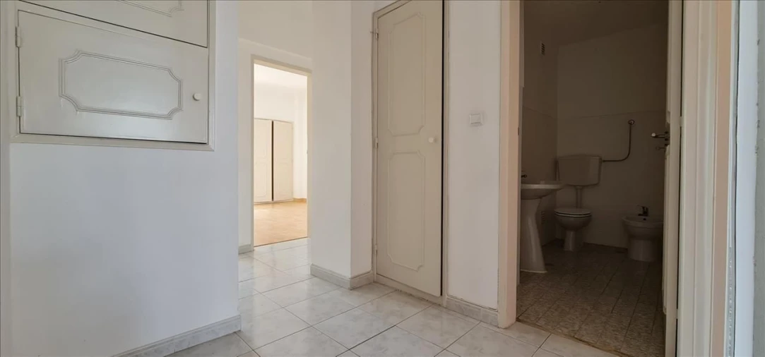 Apartamento T3 para Venda em Rio de Mouro Foto 10