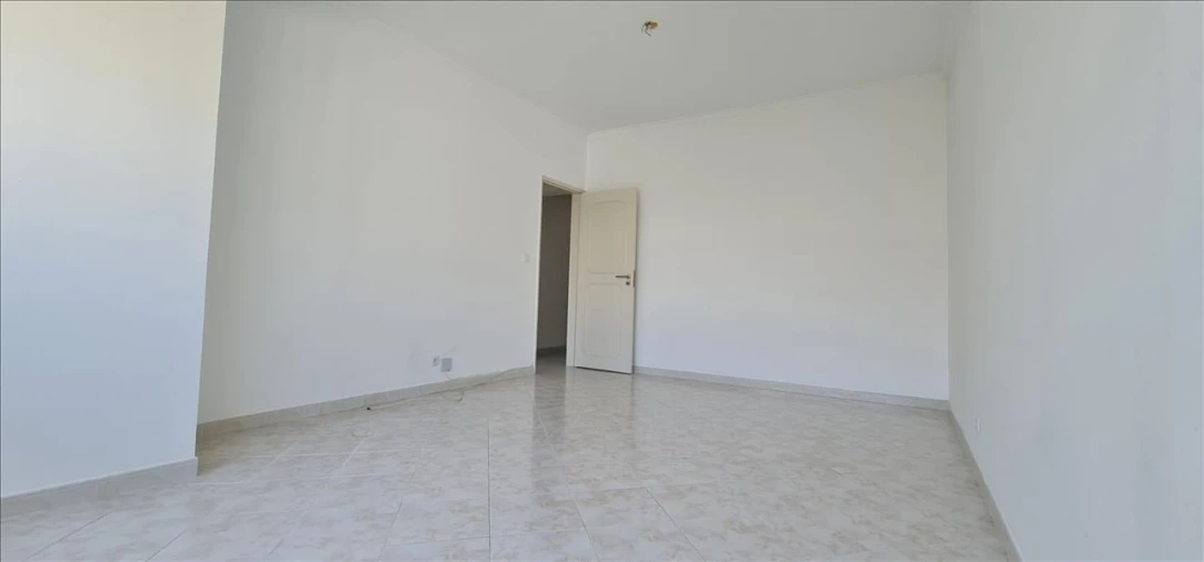 Apartamento T3 para Venda em Rio de Mouro Foto 4