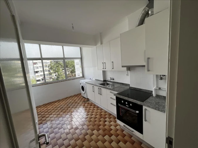 Apartamento T3 para Venda em Rio de Mouro Foto 6
