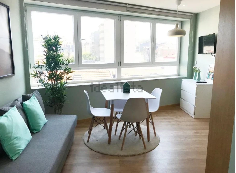 Apartamento para Venda em Cedofeita, Santo Ildefonso, Sé, Miragaia, São Nicolau e Vitória Foto 1