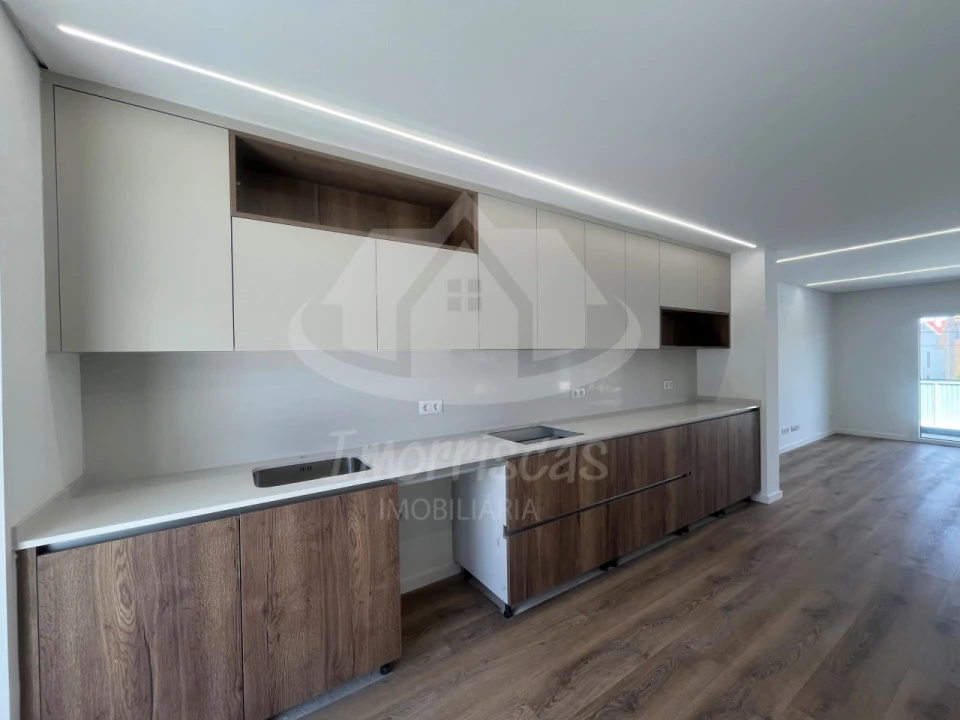 Moradia T4 para Venda em Santa Iria de Azoia, São João da Talha e Bobadela Foto 6