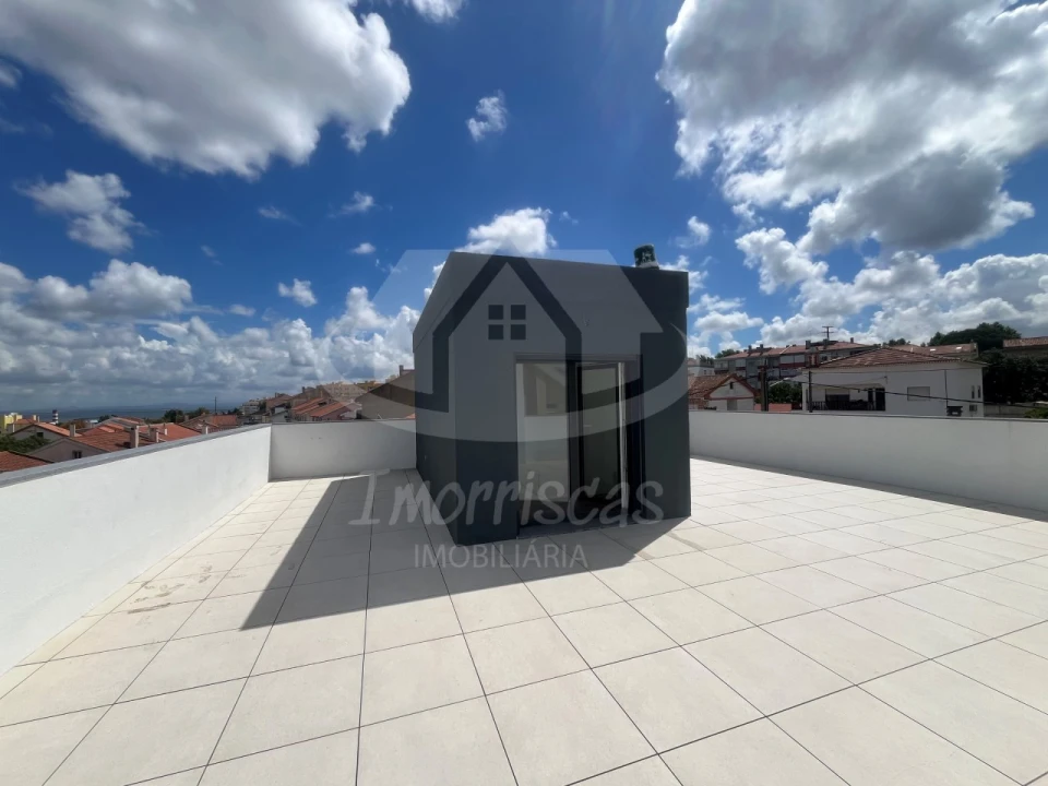 Moradia T4 para Venda em Santa Iria de Azoia, São João da Talha e Bobadela Foto 26