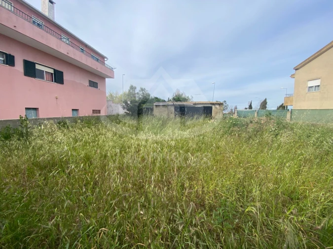 Terreno para Venda em Camarate, Unhos e Apelação Foto 1