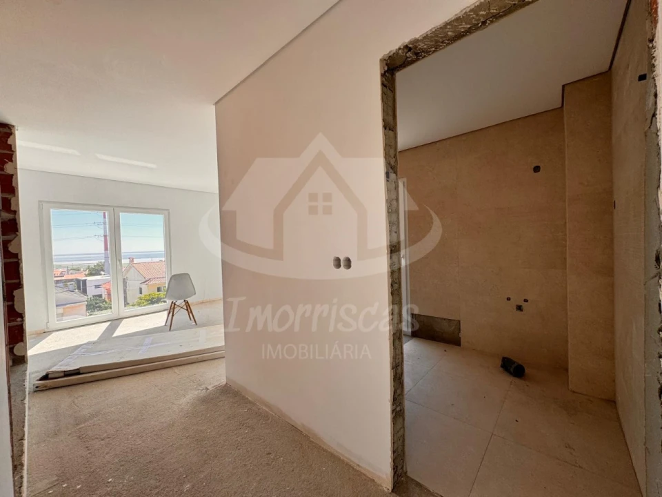 Moradia T4 para Venda em Santa Iria de Azoia, São João da Talha e Bobadela Foto 20